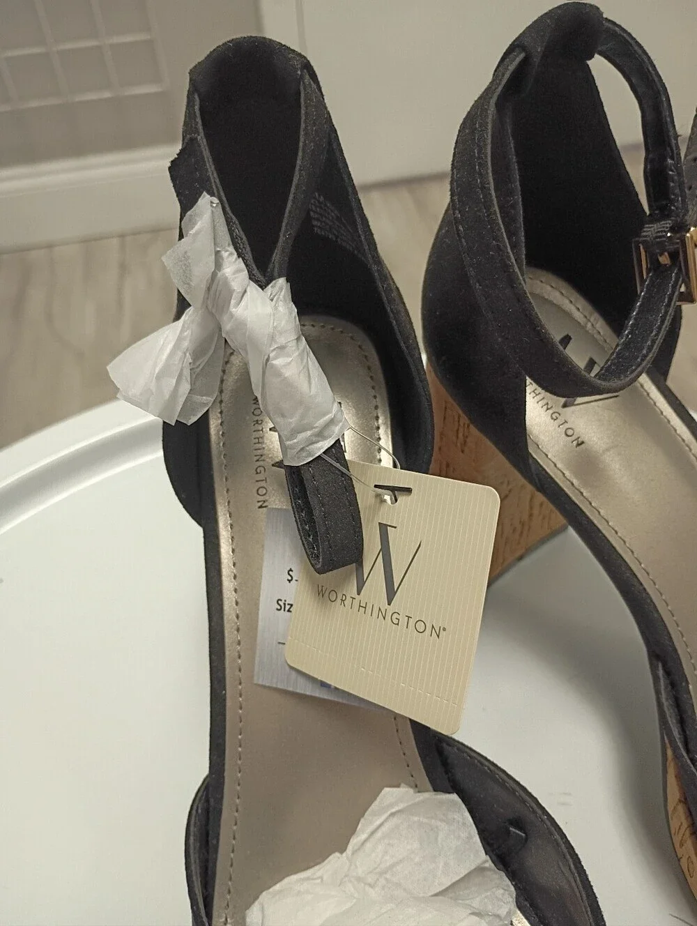 Worthington chic black